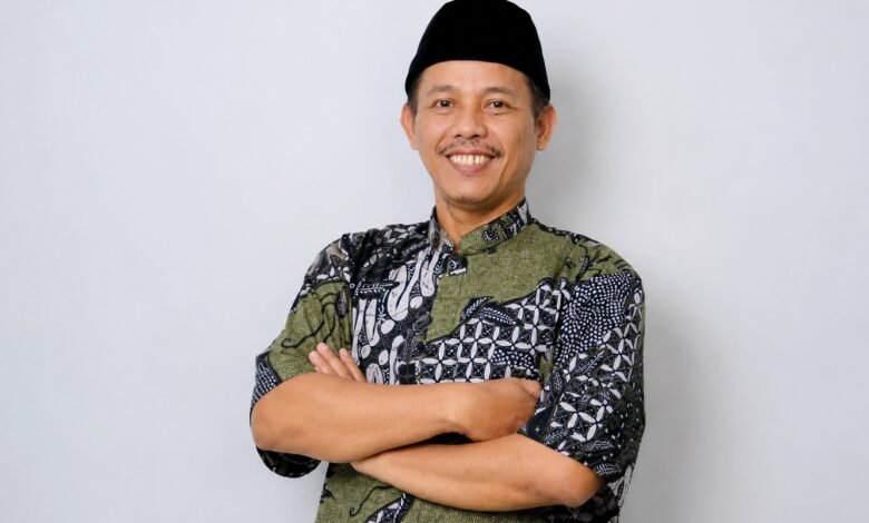 LGBT Jadi Tantangan Sosial, Buya Cecep Tekankan Pentingnya Ketahanan Keluarga LGBT Jadi Tantangan Sosial, Buya Cecep Tekankan Pentingnya Ketahanan Keluarga