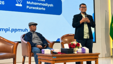 Branding Sekolah Muhammadiyah Bisa Dimulai dari Kemampuan Bercerita Melalui Jurnalistik Branding Sekolah Muhammadiyah Bisa Dimulai dari Kemampuan Bercerita Melalui Jurnalistik