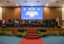 Jangan Hanya Liput Seremonial, Dosen UM Bandung Minta Pers Mahasiswa Gali Nilai Berita yang Lebih Bermakna Jangan Hanya Liput Seremonial, Dosen UM Bandung Minta Pers Mahasiswa Gali Nilai Berita yang Lebih Bermakna